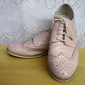 Vero Cuoio Womens 8.5 Pink Leather Lace Up Wingtip Carved Oxfords Brogues Shoes